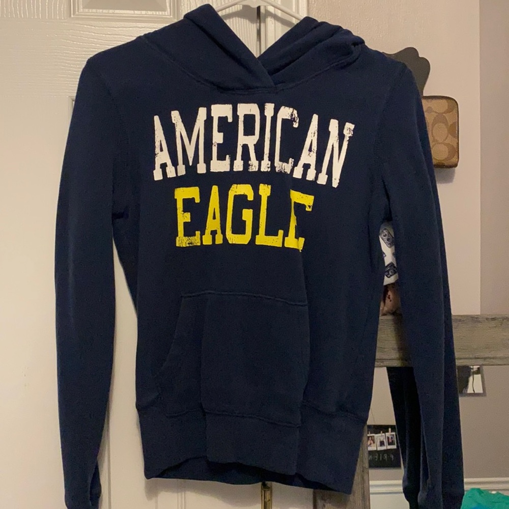 Navy American Eagle hoodie